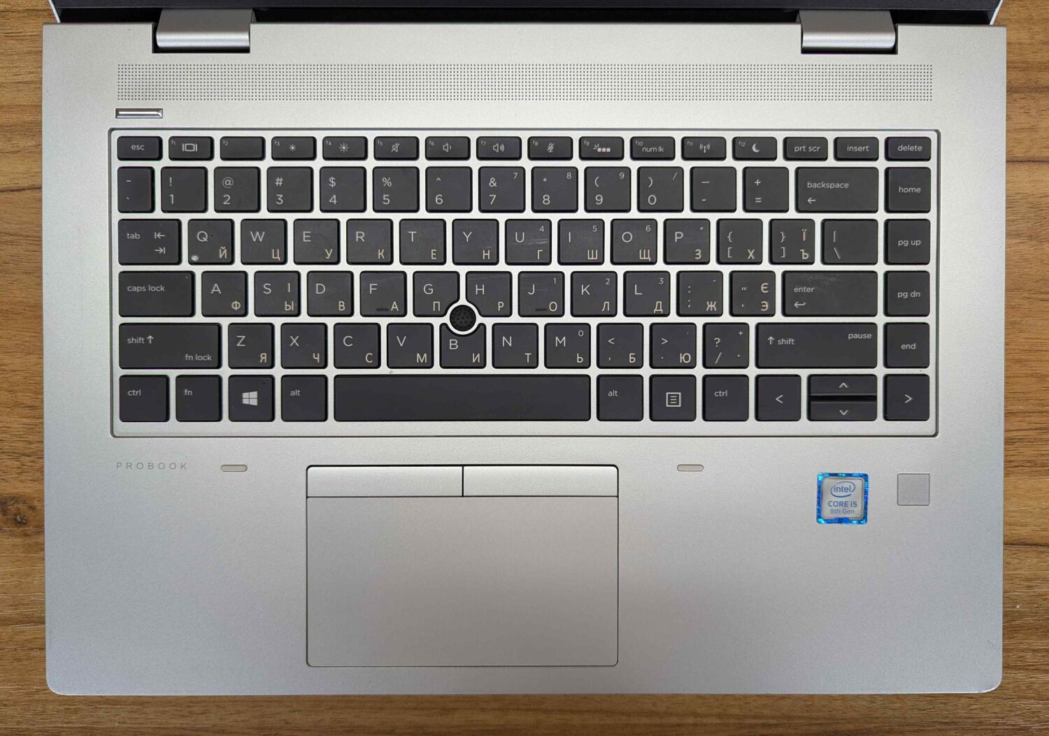 Ноутбук HP ProBook 640 G5 / 14" (1920x1080) IPS / Intel Core i5-8265U (4 (8) ядра по 1.6 - 3.9 GHz) / 8 GB DDR4 / 256 GB SSD / Intel UHD Graphics 620 / WebCam / TouchID / Windows 10 - Зображення 3