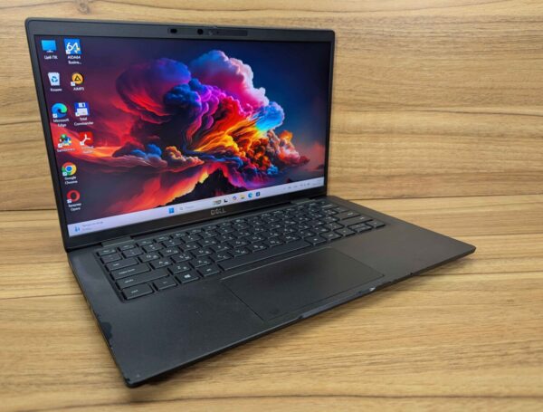 Ультрабук Б-клас Dell Latitude 7420 / 14" (1920x1080) IPS / Intel Core i7-1185G7 (4 (8) ядра по 3.0 - 4.8 GHz) / 16 GB DDR4 / 256 GB SSD / Intel Iris Xe Graphics / WebCam / Windows 11 - Зображення 4