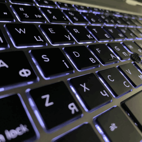 Ультрабук Б-клас HP ProBook 640 G4 / 14" (1920x1080) IPS / Intel Core i5-8250U (4 (8) ядра по 1.6 - 3.4 GHz) / 16 GB DDR4 / 256 GB SSD / Intel UHD Graphics 620 / WebCam / Fingerprint - Зображення 6