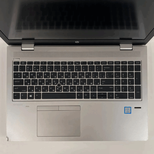 Ультрабук Б-клас HP ProBook 650 G4 / 15.6" (1920x1080) IPS / Intel Core i7-8650U (4 (8) ядра по 1.9 - 4.2 GHz) / 8 GB DDR4 / 256 GB SSD / Intel UHD Graphics 630 / WebCam / Fingerprint - Зображення 3