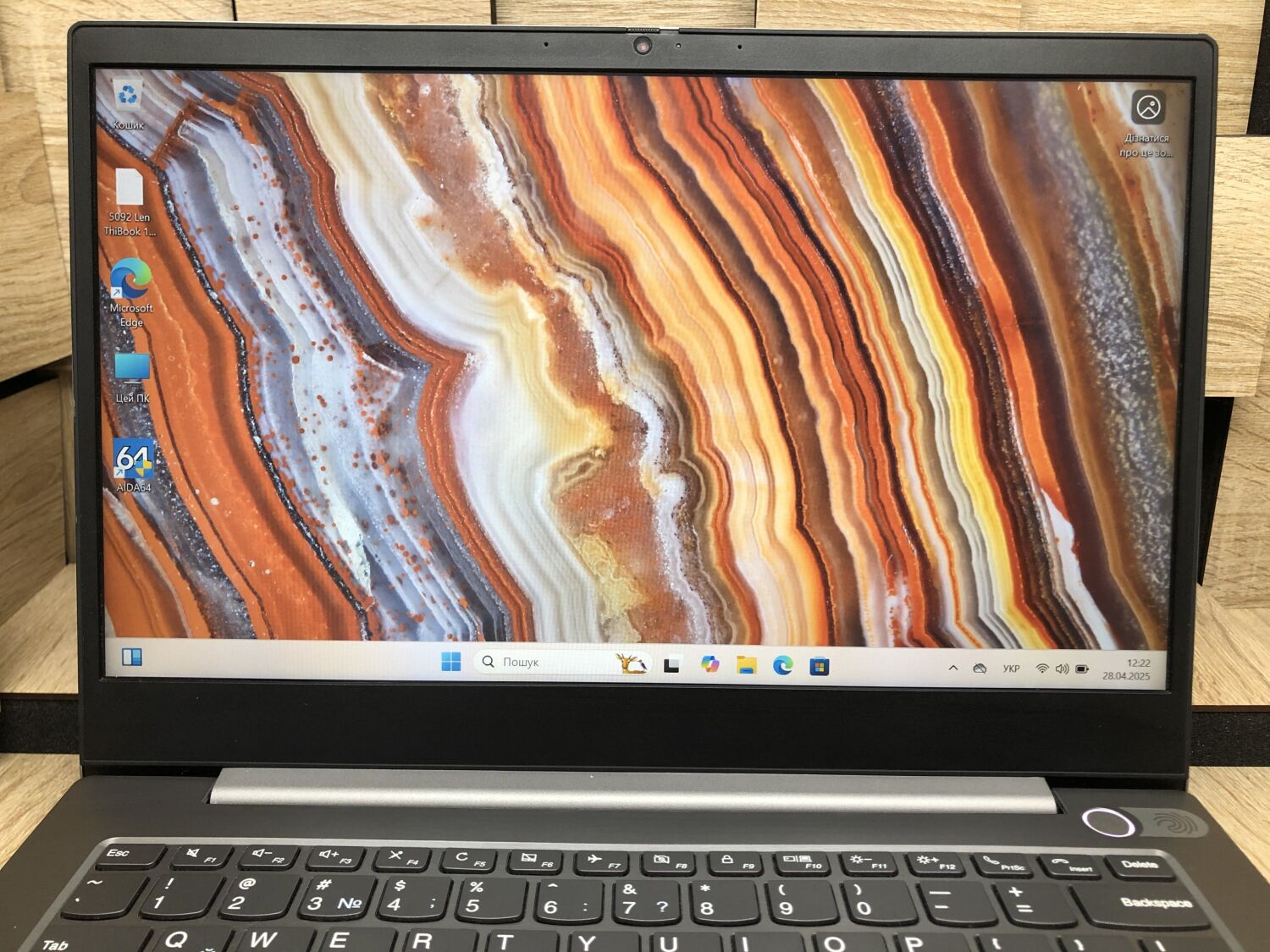 Ультрабук Б-клас Lenovo ThinkBook 14-IML / 14" (1920x1080) IPS / Intel Core i5-10210U (4 (8) ядра по 1.6 - 4.2 GHz) / 8 GB DDR4 / 256 GB SSD M.2 / Intel UHD Graphics / WebCam / Fingerprint / HDMI - Зображення 3