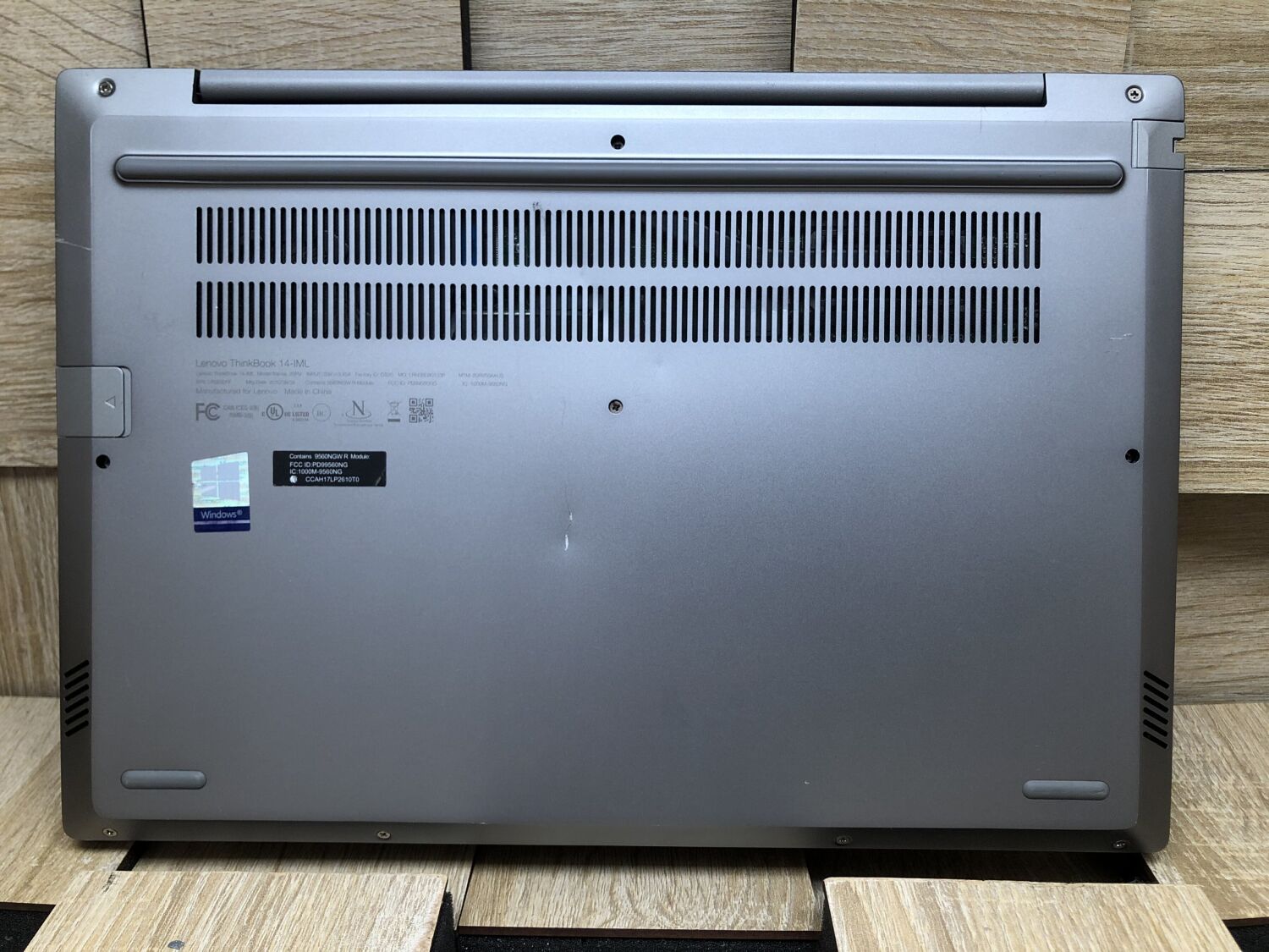 Ультрабук Б-клас Lenovo ThinkBook 14-IML / 14" (1920x1080) IPS / Intel Core i5-10210U (4 (8) ядра по 1.6 - 4.2 GHz) / 8 GB DDR4 / 256 GB SSD M.2 / Intel UHD Graphics / WebCam / Fingerprint / HDMI - Зображення 9