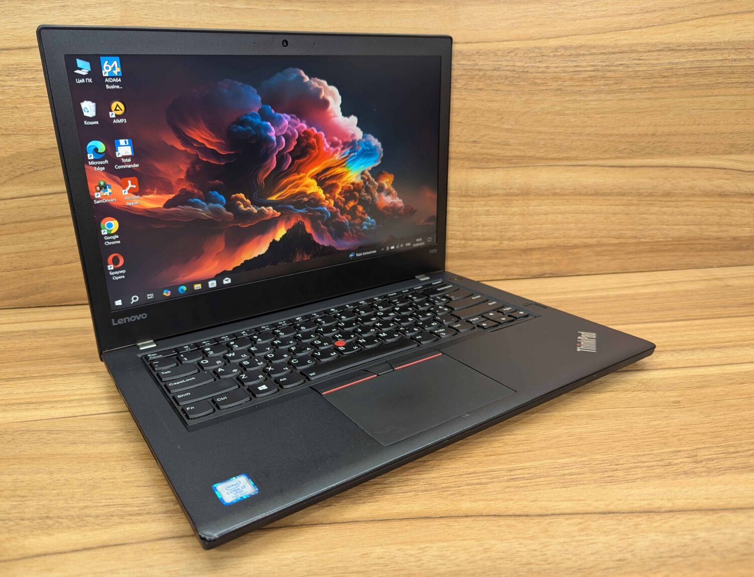 Ультрабук Б-клас Lenovo ThinkPad T470 / 14" (1920x1080) IPS / Intel Core i7-7600U (2 (4) ядра по 2.8 - 3.9 GHz) / 8 GB DDR4 / 240 GB SSD / Intel HD Graphics 520 / WebCam / TouchID / Windows 10 - Зображення 6