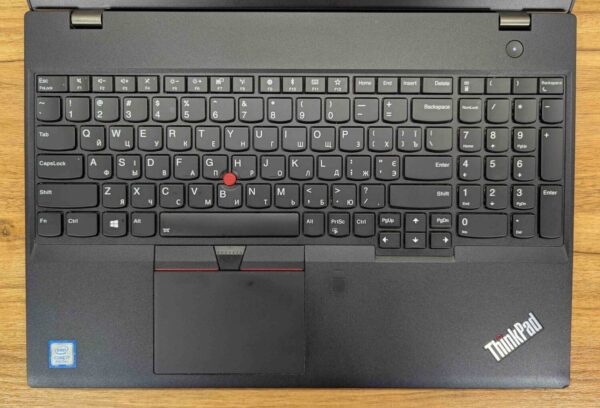 Ультрабук Б-клас Lenovo ThinkPad T580 / 15.6" (1920x1080) IPS / Intel Core i7-8550U (4 (8) ядра по 1.8 - 4.0 GHz) / 16 GB DDR4 / 256 GB SSD / Intel UHD Graphics 620 / WebCam / TouchID / Windows 10 - Зображення 4