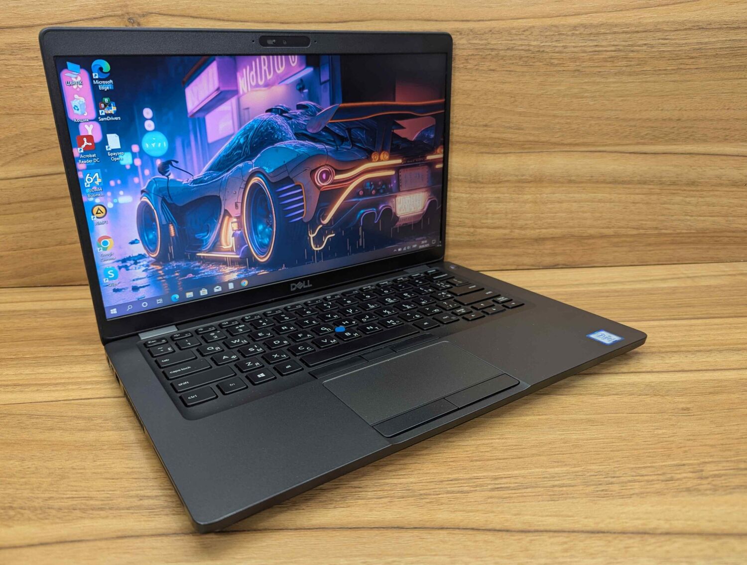 Ультрабук Dell Latitude 5400 / 14" (1366x768) TN / Intel Core i5-8365U (4 (8) ядра по 1.6 - 4.1 GHz) / 8 GB DDR4 / 240 GB SSD / Intel UHD Graphics / WebCam / Windows 10 - Зображення 4