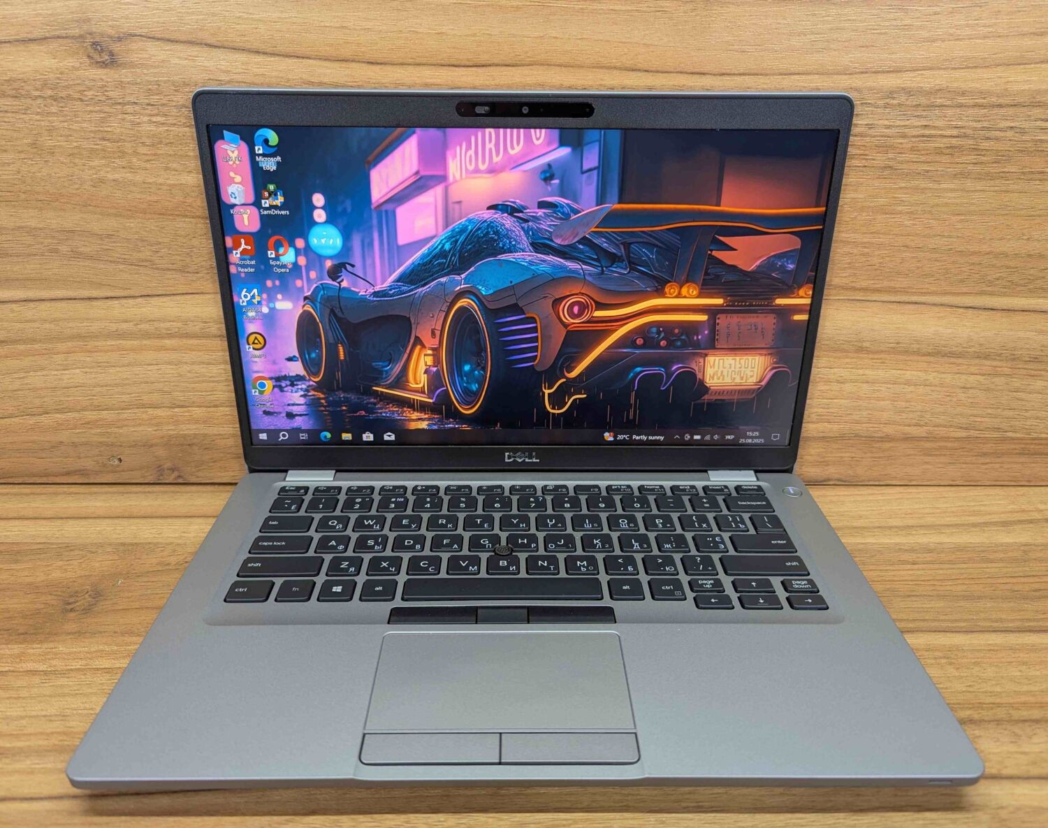 Ультрабук Dell Latitude 5410 / 14" (1920x1080) IPS / Intel Core i5-10310U (4 (8) ядра по 1.7 - 4.4 GHz) / 16 GB DDR4 / 512 GB SSD / Intel UHD Graphics / HDMI / Windows 10 - Зображення 2