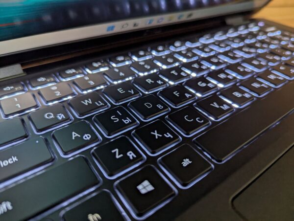 Ультрабук Dell Latitude 7420 / 14" (1920x1080) IPS / Intel Core i7-1185G7 (4 (8) ядра по 3.0 - 4.8 GHz) / 16 GB DDR4 / 480 GB SSD / Intel Iris Xe Graphics / WebCam / HDMI / Windows 11 - Зображення 6