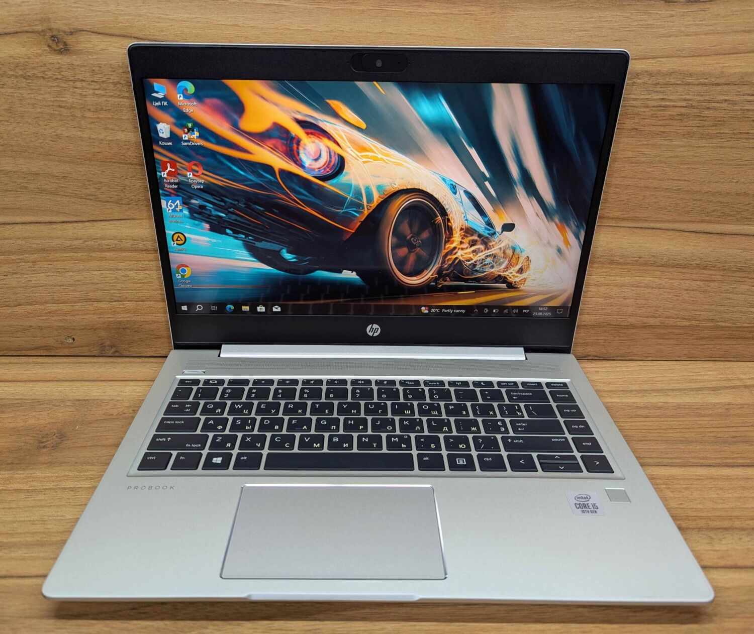 Ультрабук HP ProBook 440 G7 / 14" (1920x1080) IPS / Intel Core i5-10210U (4 (8) ядра по 1.6 - 4.2 GHz) / 16 GB DDR4 / 512 GB SSD / Intel UHD Graphics / WebCam / Fingerprint / Windows 10 - Зображення 2