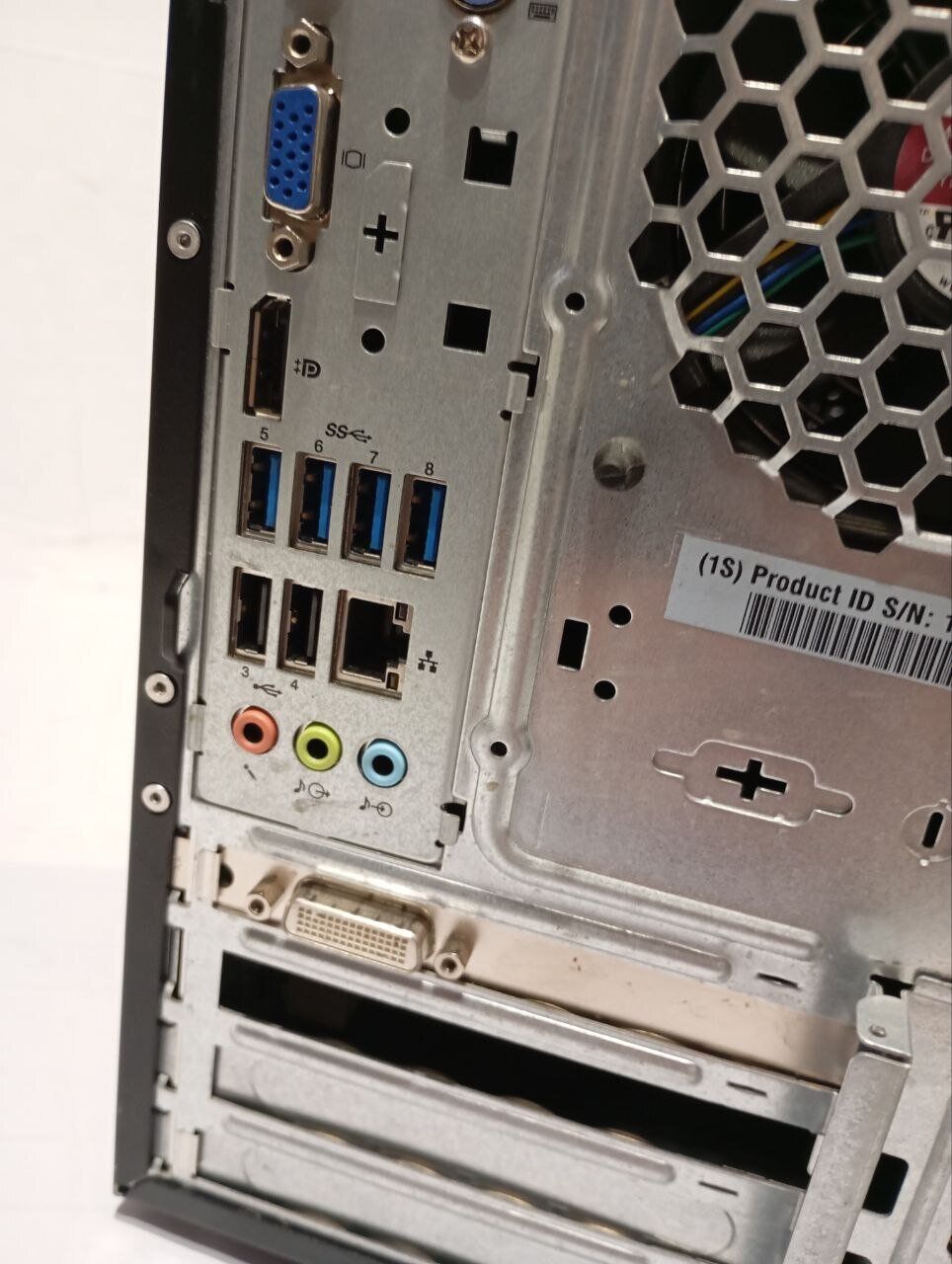 Робоча станція Lenovo ThinkStation E31 Tower / Intel Xeon E3-1230 v2 (4 (8) ядра по 3.3 - 3.7 GHz) / 10 GB DDR3 / 240 GB SSD + 200 GB HDD / nVidia NVS 300, 512 MB DDR3, 64-bit - Зображення 5