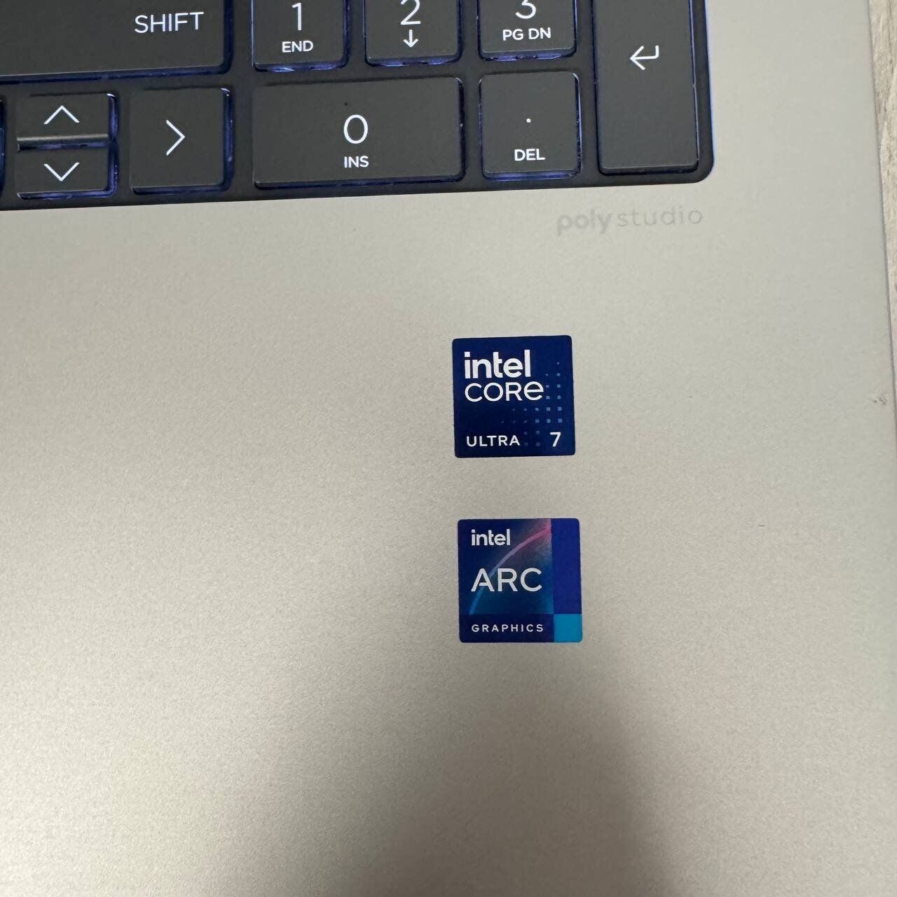 Ультрабук Б-клас HP Envy 17-da0047nr / 17.3" (1920x1080) IPS Touch / Intel Core Ultra 7 155H (16 (22) ядер по 3.8 - 4.8 GHz) / 16 GB DDR5 / 512 GB SSD NVMe / Intel Arc Graphics / WebCam - Зображення 8