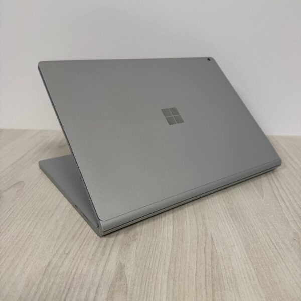 Ігровий ультрабук-трансформер Microsoft Surface Book 2 / 15.0" (3240x2160) IPS Touch / Intel Core i7-8650U (4 (8) ядра по 1.9 - 4.2 GHz) / 16 GB DDR4 / 512 GB SSD NVMe / nVidia GeForce GTX 1060 Max-Q, 6 GB GDDR5, 192-bit / WebCam - Зображення 6