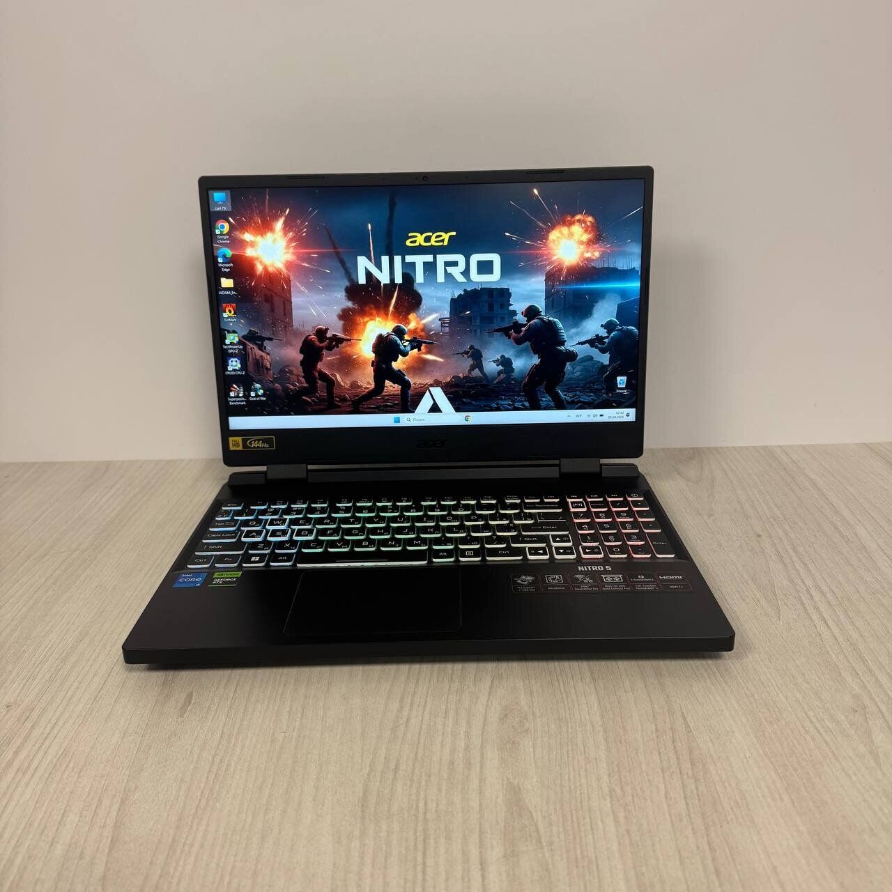 Ігровий ноутбук Б-клас Acer Nitro 5 AN515-58 / 15.6" (1920x1080) IPS / Intel Core i5-12450H (8 (12) ядер по 2.0 - 4.4 GHz) / 16 GB DDR5 / 1000 GB SSD NVMe / nVidia GeForce RTX 3050, 4 GB GDDR6, 128-bit / WebCam - Зображення 2