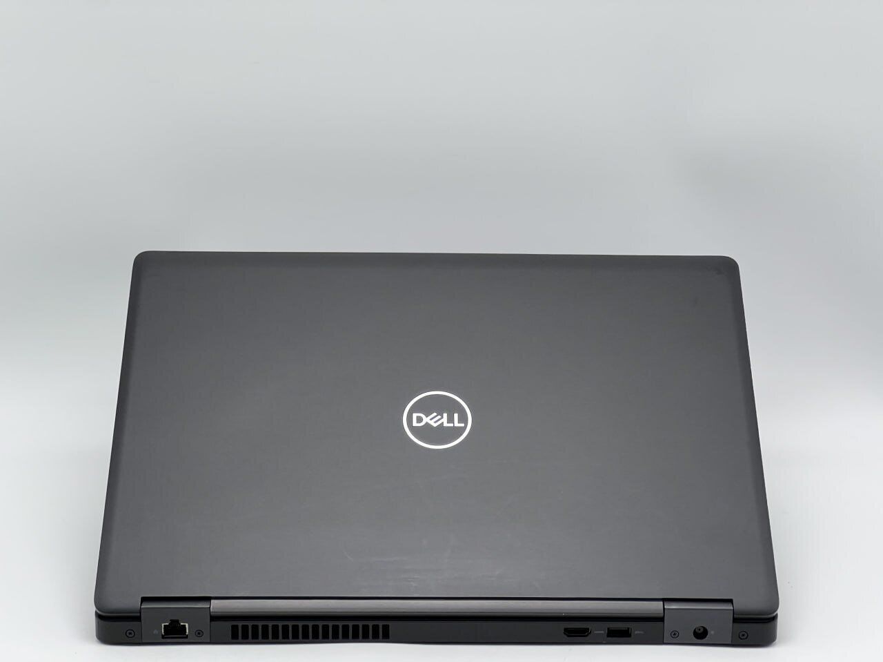 20 шт. Ноутбуків Dell Latitude 5590 / 15.6" (1920x1080) IPS / Intel Core i5-8250U (4 (8) ядра по 1.6 - 3.4 GHz) / 16 GB DDR4 / 240 GB SSD / Intel UHD Graphics 620 / WebCam - Зображення 5