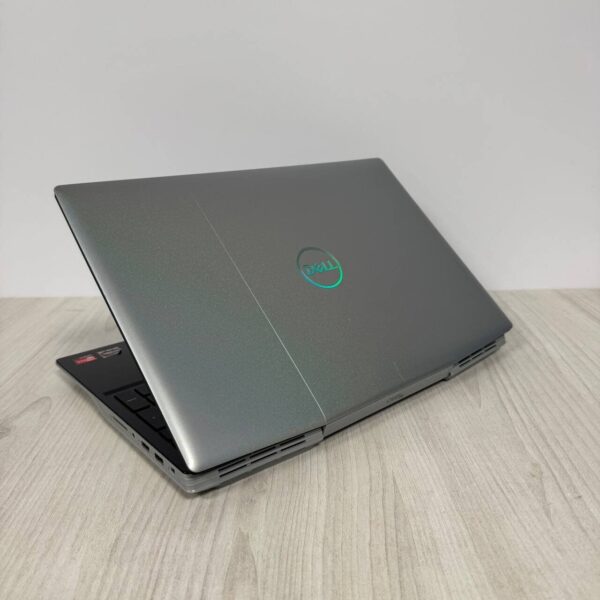 Ігровий ноутбук Б-клас Dell G5 5505 / 15.6" (1920x1080) IPS / AMD Ryzen 7 4800H (8 (16) ядер по 2.9 - 4.2 GHz) / 8 GB DDR4 / 256 GB SSD / AMD Radeon RX 5600M, 6 GB GDDR6, 192-bit / WebCam - Зображення 6