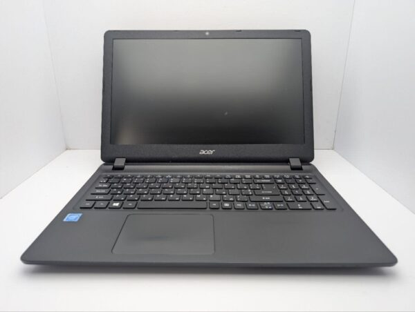 Ноутбук Acer Aspire ES1-533 / 15.6" (1366x768) TN / Intel Celeron N3350 (2 ядра по 1.1 - 2.4 GHz) / 6 GB DDR3 / 120 GB SSD / Intel HD Graphics 500 / WebCam - Зображення 3