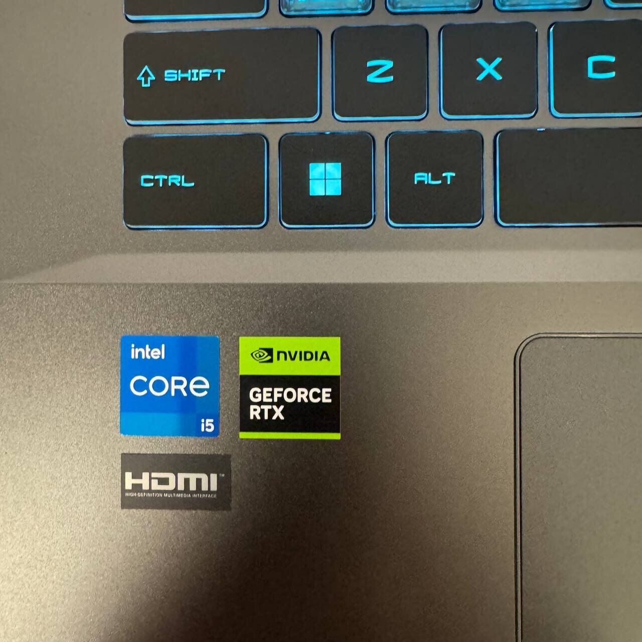 Ігровий ноутбук MSI Thin 15 B13VE / 15.6" (1920x1080) IPS / Intel Core i5-13420H (8 (12) ядер по 3.4 - 4.6 GHz) / 16 GB DDR4 / 512 GB SSD NVMe / nVidia GeForce RTX 4050, 6 GB GDDR6, 96-bit / WebCam - Зображення 8