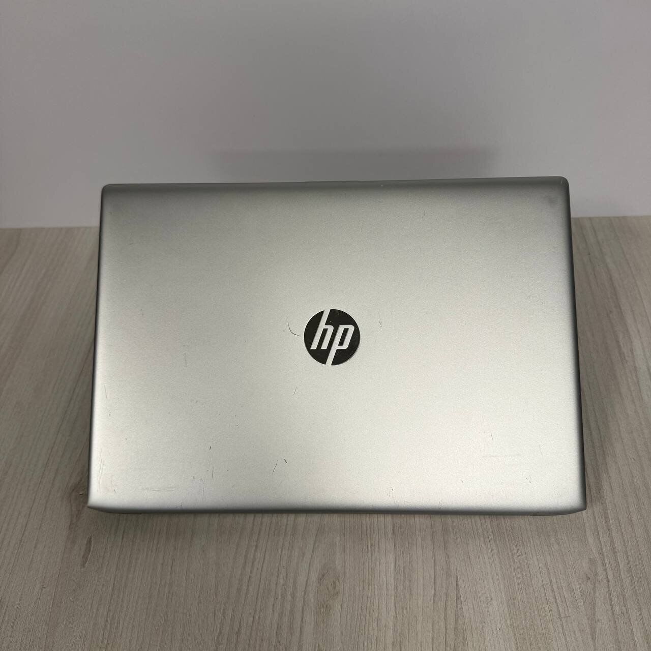 Ноутбук Б-клас HP ProBook 450 G5 / 15.6" (1920x1080) IPS / Intel Core i5-8250U (4 (8) ядра по 1.6 - 3.4 GHz) / 8 GB DDR4 / 256 GB SSD NVMe / Intel UHD Graphics 620 / WebCam - Зображення 3