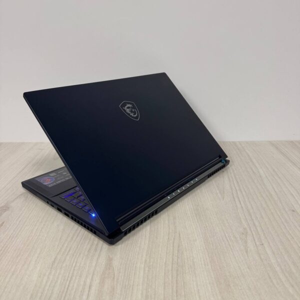 Ігровий ноутбук MSI Stealth 16 Studio A13VG / 16" (1920x1200) IPS / Intel Core i7-13620H (10 (16) ядер по 3.6 - 4.9 GHz) / 16 GB DDR5 / 512 GB SSD NVMe / nVidia GeForce RTX 4070, 8 GB GDDR6, 128-bit / WebCam - Зображення 6