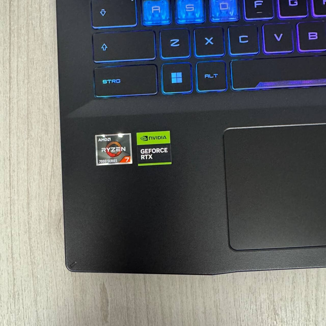 Ігровий ноутбук MSI Bravo 15 C7VFK / 15.6" (1920x1080) IPS / AMD Ryzen 7 7735HS (8 (16) ядер по 3.2 - 4.75 GHz) / 16 GB DDR5 / 512 GB SSD NVMe / nVidia GeForce RTX 4060, 8 GB GDDR6, 128-bit / WebCam - Зображення 8