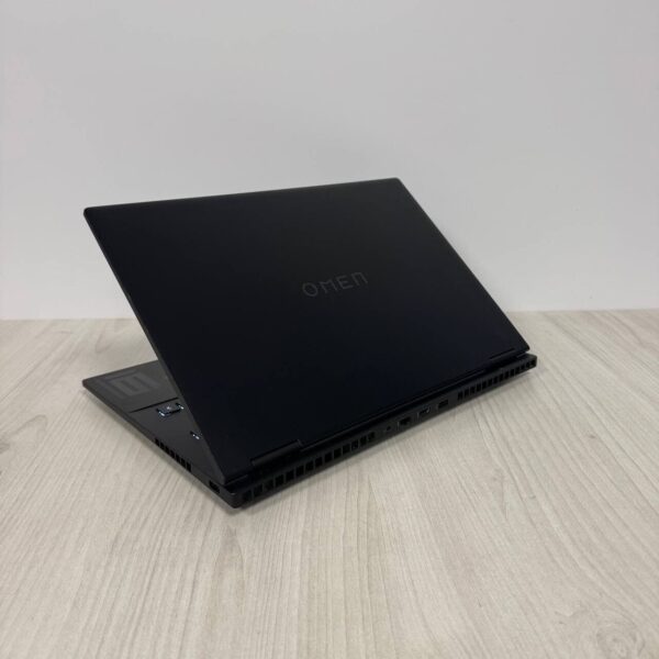 Ігровий ноутбук Б-клас HP Omen 16t-wf000 / 16.1" (1920x1080) IPS / Intel Core i7-13700HX (16 (24) ядер по 2.1 - 5.0 GHz) / 16 GB DDR5 / 512 GB SSD NVMe / nVidia GeForce RTX 4060, 8 GB GDDR6, 128-bit / WebCam - Зображення 6
