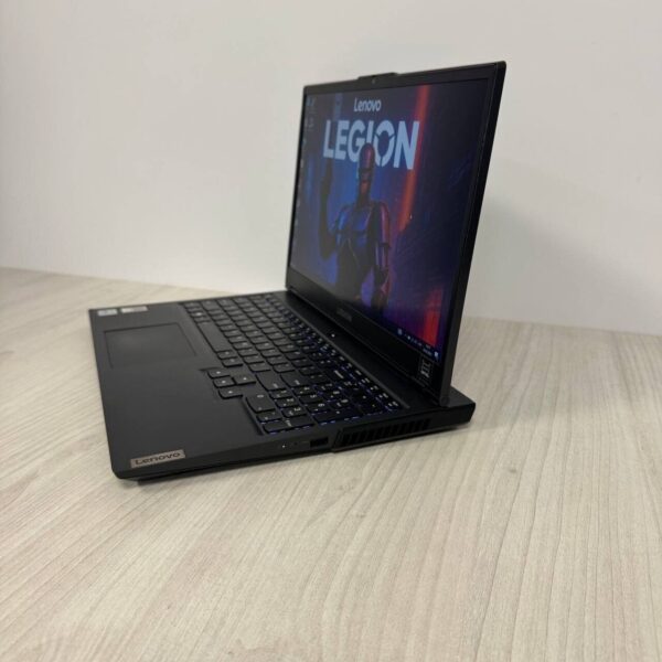 Ігровий ноутбук Б-клас Lenovo Legion 5 15IMH05H / 15.6" (1920x1080) IPS / Intel Core i7-10750H (6 (12) ядер по 2.6 - 5.0 GHz) / 16 GB DDR4 / 1000 GB SSD NVMe / nVidia GeForce RTX 2060, 6 GB GDDR6, 192-bit / WebCam - Зображення 5