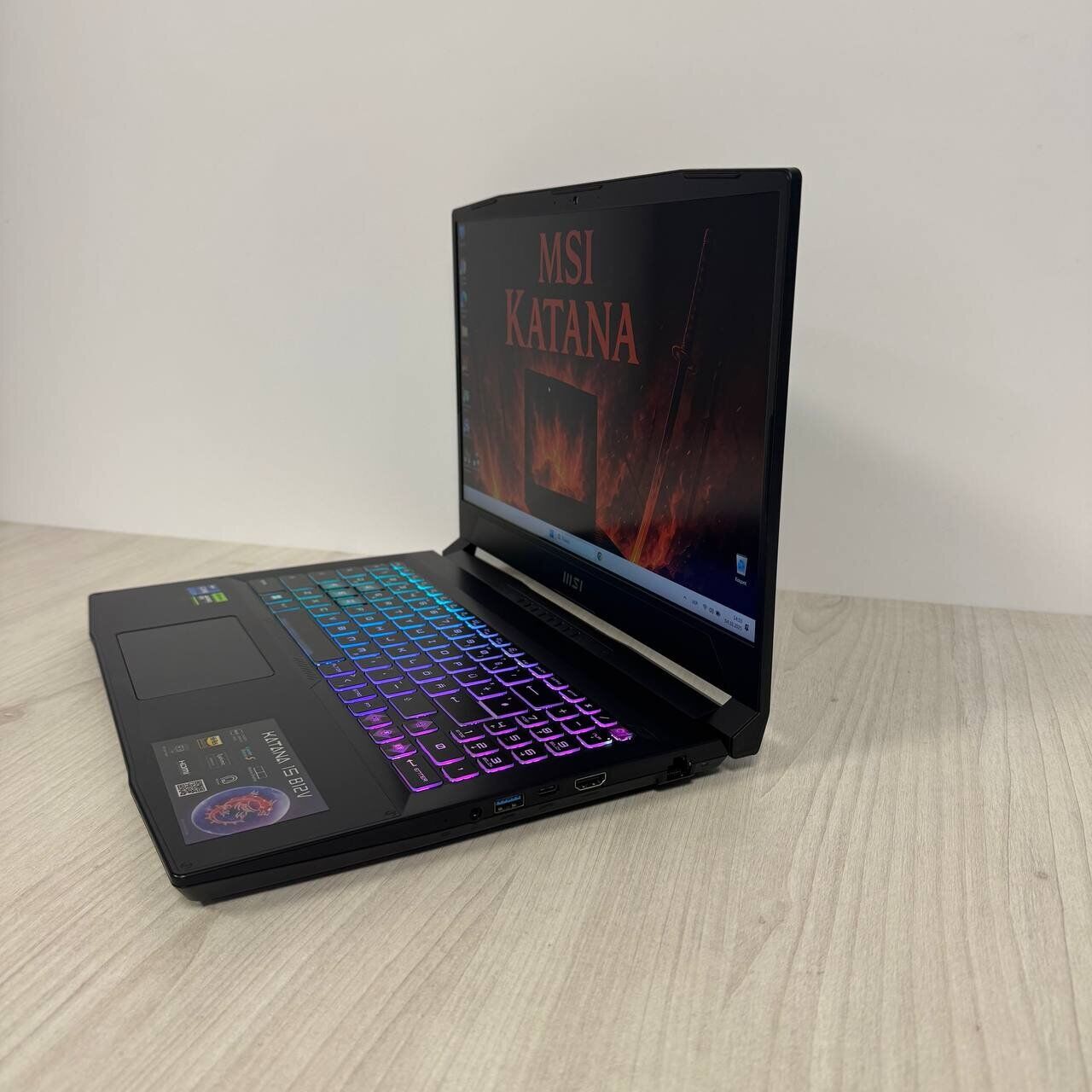 Ігровий ноутбук MSI Katana 15 B12VGK / 15.6" (1920x1080) IPS / Intel Core i7-12650H (10 (16) ядер по 3.5 - 4.7 GHz) / 16 GB DDR5 / 512 GB SSD NVMe / nVidia GeForce RTX 4070, 8 GB GDDR6, 128-bit / WebCam - Зображення 5