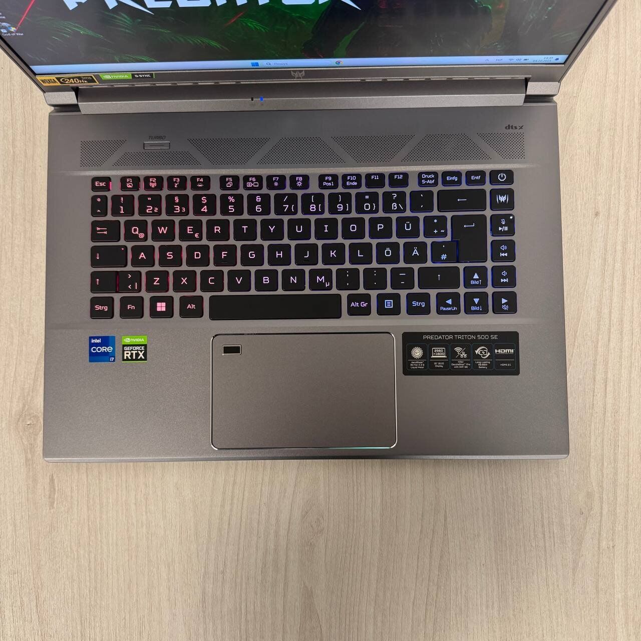Ігровий ноутбук Acer Predator Triton 500 SE PT516-52s / 16" (2560x1600) IPS / Intel Core i7-12700H (14 (20) ядер по 2.3 - 4.7 GHz) / 16 GB DDR5 / 1000 GB SSD NVMe / nVidia GeForce RTX 3070 Ti, 8 GB GDDR6, 256-bit / WebCam - Зображення 7