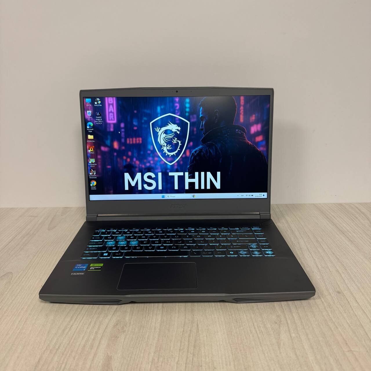 Ігровий ноутбук MSI Thin 15 B13VE / 15.6" (1920x1080) IPS / Intel Core i5-13420H (8 (12) ядер по 3.4 - 4.6 GHz) / 16 GB DDR4 / 512 GB SSD NVMe / nVidia GeForce RTX 4050, 6 GB GDDR6, 96-bit / WebCam - Зображення 2
