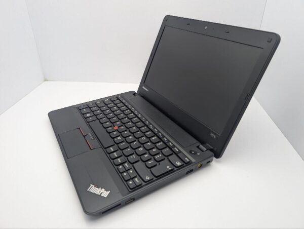 Нетбук Б-клас Lenovo ThinkPad X121e / 12.1" (1366x768) TN / AMD E-450 (2 ядра по 1.65 GHz) / 6 GB DDR3 / 120 GB SSD / AMD Radeon HD 6320 Graphics / WebCam / АКБ не тримає - Зображення 7