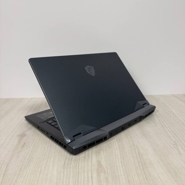 Ігровий ноутбук MSI GE66 Raider 10SFS / 15.6" (1920x1080) IPS / Intel Core i7-10750H (6 (12) ядер по 2.6 - 5.0 GHz) / 32 GB DDR4 / 1000 GB SSD NVMe / nVidia GeForce RTX 2070 Super, 8 GB GDDR6, 256-bit / WebCam - Зображення 6