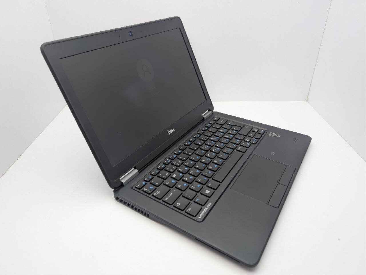 Нетбук Dell Latitude E7250 / 12.5" (1366x768) TN / Intel Core i7-5600U (2 (4) ядра по 2.6 - 3.2 GHz) / 8 GB DDR3 / 256 GB SSD / Intel HD Graphics 5500 / WebCam - Зображення 6