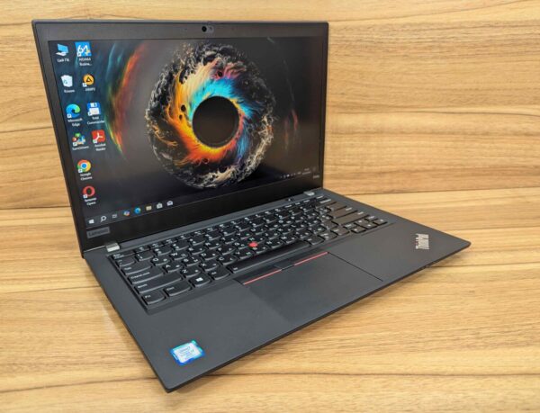 Мобільна робоча станція Lenovo ThinkPad P43s / 14" (1920x1080) IPS / Intel Core i7-8665U (4 (8) ядра по 1.9 - 4.8 GHz) / 16 GB DDR4 / 480 GB SSD / nVidia Quadro P520, 2 GB GDDR5, 64-bit / WebCam / Windows 10 - Зображення 3