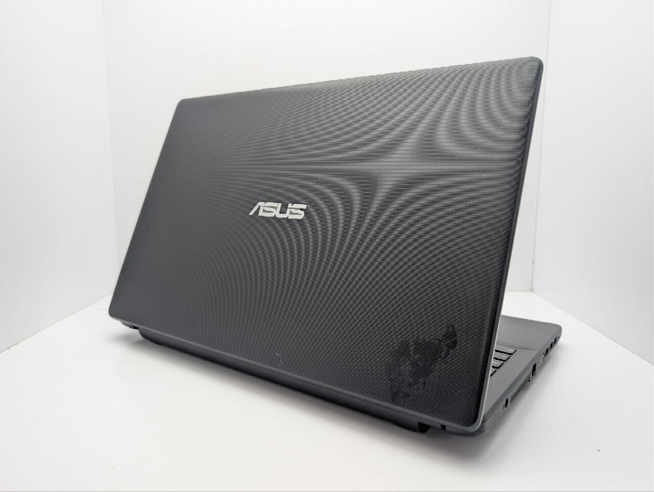 Ноутбук Asus R512M / 15.6" (1366x768) TN / Intel Celeron N2830 (2 ядра по 2.16 - 2.41 GHz) / 8 GB DDR3 / 128 GB SSD / Intel HD Graphics / WebCam - Зображення 8
