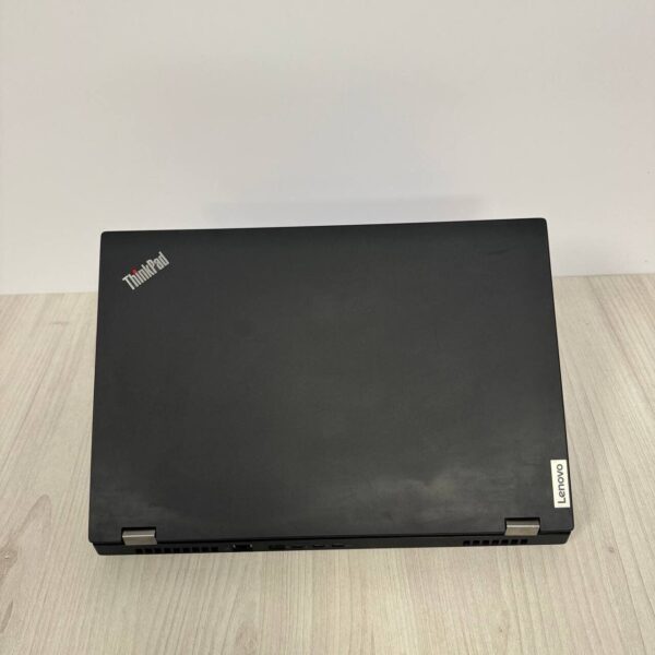 Мобільна робоча станція Б-клас Lenovo ThinkPad P15 Gen 2 / 15.6" (3840x2160) IPS / Intel Xeon W-11855M (6 (12) ядер по 3.2 - 4.9 GHz) / 64 GB DDR4 / 1000 GB SSD NVMe / nVidia RTX A5000, 16 GB GDDR6, 256-bit / WebCam - Зображення 3