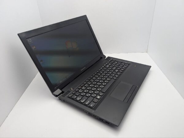 Ноутбук Lenovo B575 / 15.6" (1366x768) TN / AMD E-300 (2 ядра по 1.3 GHz) / 6 GB DDR3 / 120 GB SSD / AMD Radeon HD 6310 Graphics / WebCam / DVD-ROM - Зображення 5