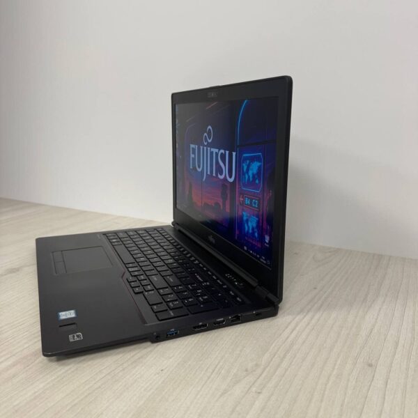 Ультрабук Б-клас Fujitsu LifeBook U759 / 15.6" (1920x1080) IPS / Intel Core i5-8365U (4 (8) ядра по 1.6 - 4.1 GHz) / 8 GB DDR4 / 256 GB SSD NVMe / Intel UHD Graphics / WebCam - Зображення 5