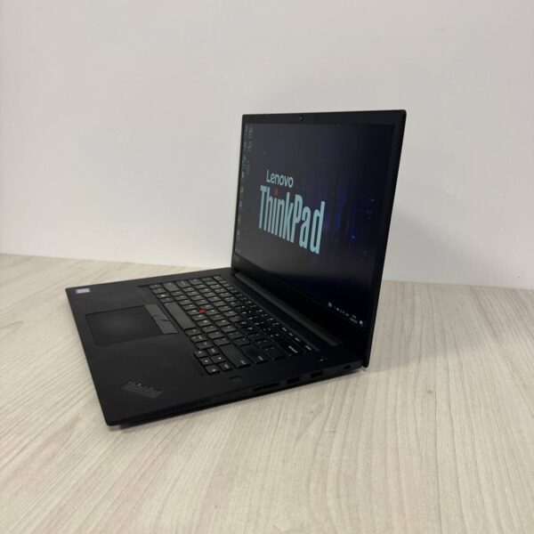 Мобільна робоча станція Б-клас Lenovo ThinkPad P15 Gen 1 / 15.6" (1920x1080) IPS / Intel Core i7-8850H (6 (12) ядер по 2.6 - 4.3 GHz) / 16 GB DDR4 / 256 GB SSD NVMe / nVidia Quadro P1000, 4 GB GDDR5, 128-bit / WebCam - Зображення 5