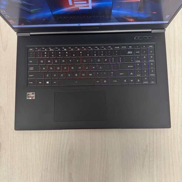 Ігровий ультрабук MainGear Vector Pro MG-VCP17A-3080 / 17.3" (1920x1080) IPS / AMD Ryzen 9 5900HX (8 (16) ядер по 3.3 - 4.6 GHz) / 32 GB DDR4 / 1000 GB SSD NVMe / nVidia GeForce RTX 3080, 16 GB GDDR6, 256-bit / WebCam - Зображення 7