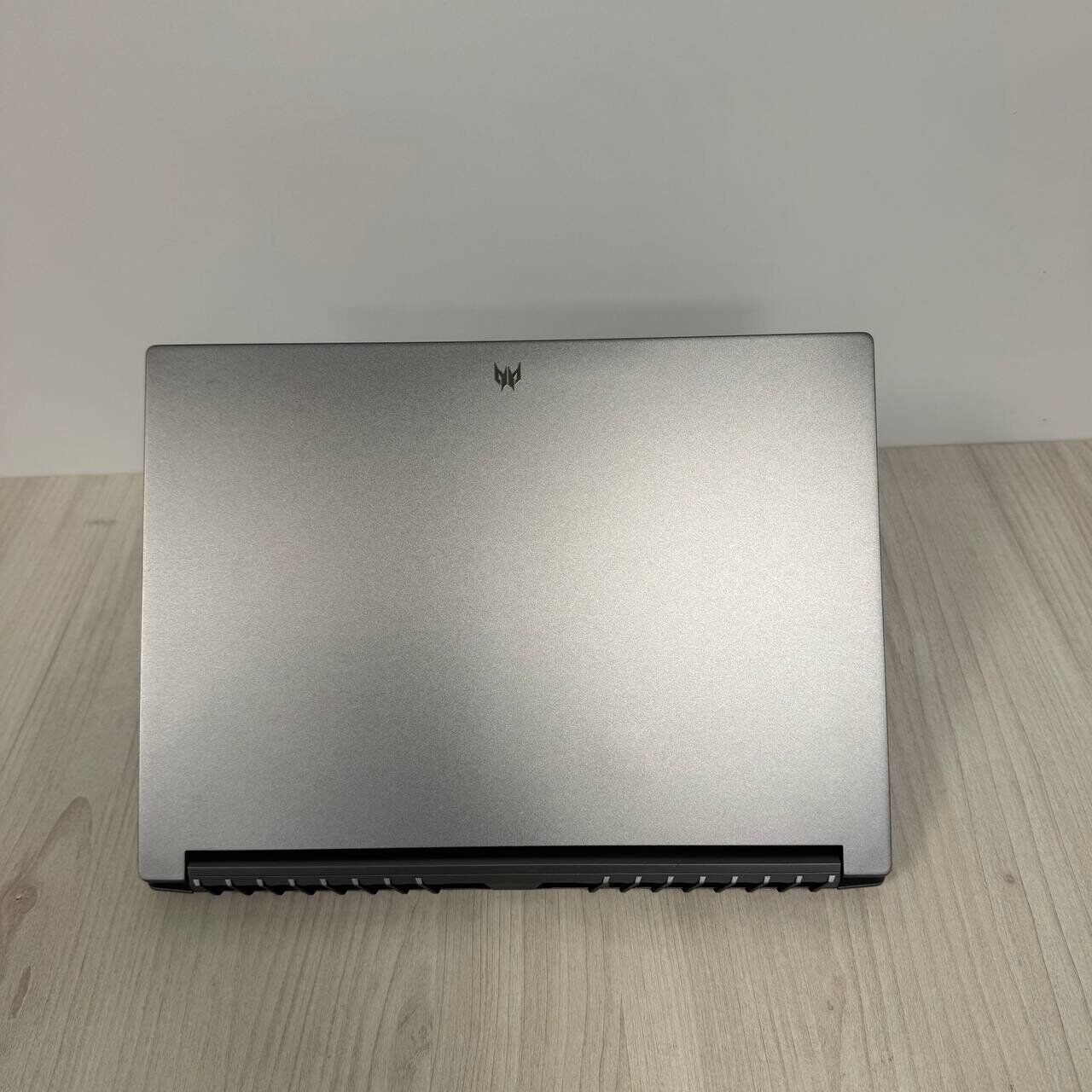 Ігровий ноутбук Acer Predator Triton 500 SE PT516-52s / 16" (2560x1600) IPS / Intel Core i7-12700H (14 (20) ядер по 2.3 - 4.7 GHz) / 16 GB DDR5 / 1000 GB SSD NVMe / nVidia GeForce RTX 3070 Ti, 8 GB GDDR6, 256-bit / WebCam - Зображення 3