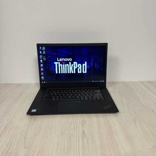 Мобільна робоча станція Б-клас Lenovo ThinkPad P15 Gen 1 / 15.6" (1920x1080) IPS / Intel Core i7-8850H (6 (12) ядер по 2.6 - 4.3 GHz) / 16 GB DDR4 / 256 GB SSD NVMe / nVidia Quadro P1000, 4 GB GDDR5, 128-bit / WebCam - Зображення 2