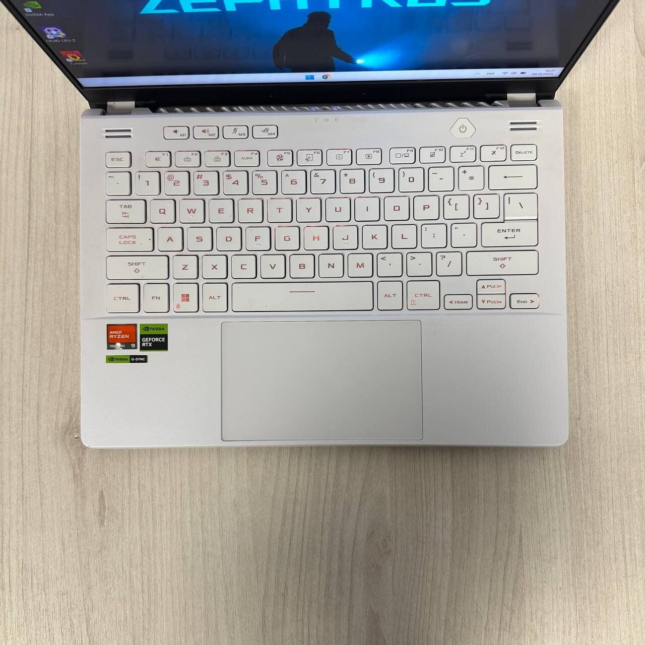 Ігровий ультрабук Asus ROG Zephyrus G14 GA402XY / 14" (2560x1600) IPS / AMD Ryzen 9 7940HS (8 (16) ядер по 4.0 - 5.2 GHz) / 32 GB DDR5 / 1000 GB SSD NVMe / nVidia GeForce RTX 4090, 16 GB GDDR6, 256-bit / WebCam - Зображення 7