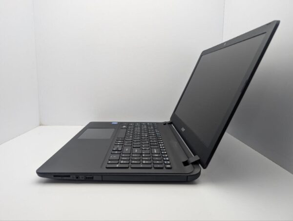 Ноутбук Acer Aspire ES1-533 / 15.6" (1366x768) TN / Intel Celeron N3350 (2 ядра по 1.1 - 2.4 GHz) / 6 GB DDR3 / 120 GB SSD / Intel HD Graphics 500 / WebCam - Зображення 5