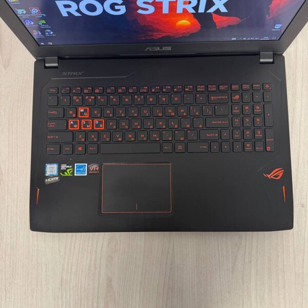 Ігровий ноутбук Б-клас Asus ROG Strix GL502VM / 15.6" (1920x1080) IPS / Intel Core i7-7700HQ (4 (8) ядра по 2.8 - 3.8 GHz) / 16 GB DDR4 / 128 GB SSD NVMe + 1000 GB HDD / nVidia GeForce GTX 1060, 3 GB GDDR5, 192-bit / WebCam - Зображення 7