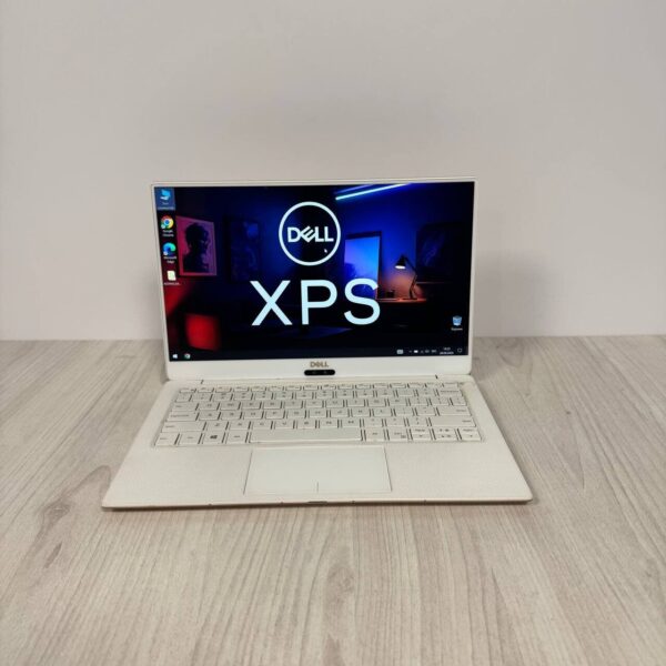 Ультрабук Б-клас Dell XPS 9370 Rose Gold / 13.3" (1920x1080) IPS / Intel Core i5-8250U (4 (8) ядра по 1.6 - 3.4 GHz) / 16 GB DDR3 / 256 GB SSD NVMe / Intel UHD Graphics 620 / WebCam - Зображення 2