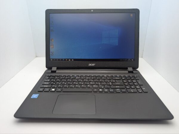 Ноутбук Acer Aspire ES1-533 / 15.6" (1366x768) TN / Intel Celeron N3350 (2 ядра по 1.1 - 2.4 GHz) / 6 GB DDR3 / 120 GB SSD / Intel HD Graphics 500 / WebCam - Зображення 2