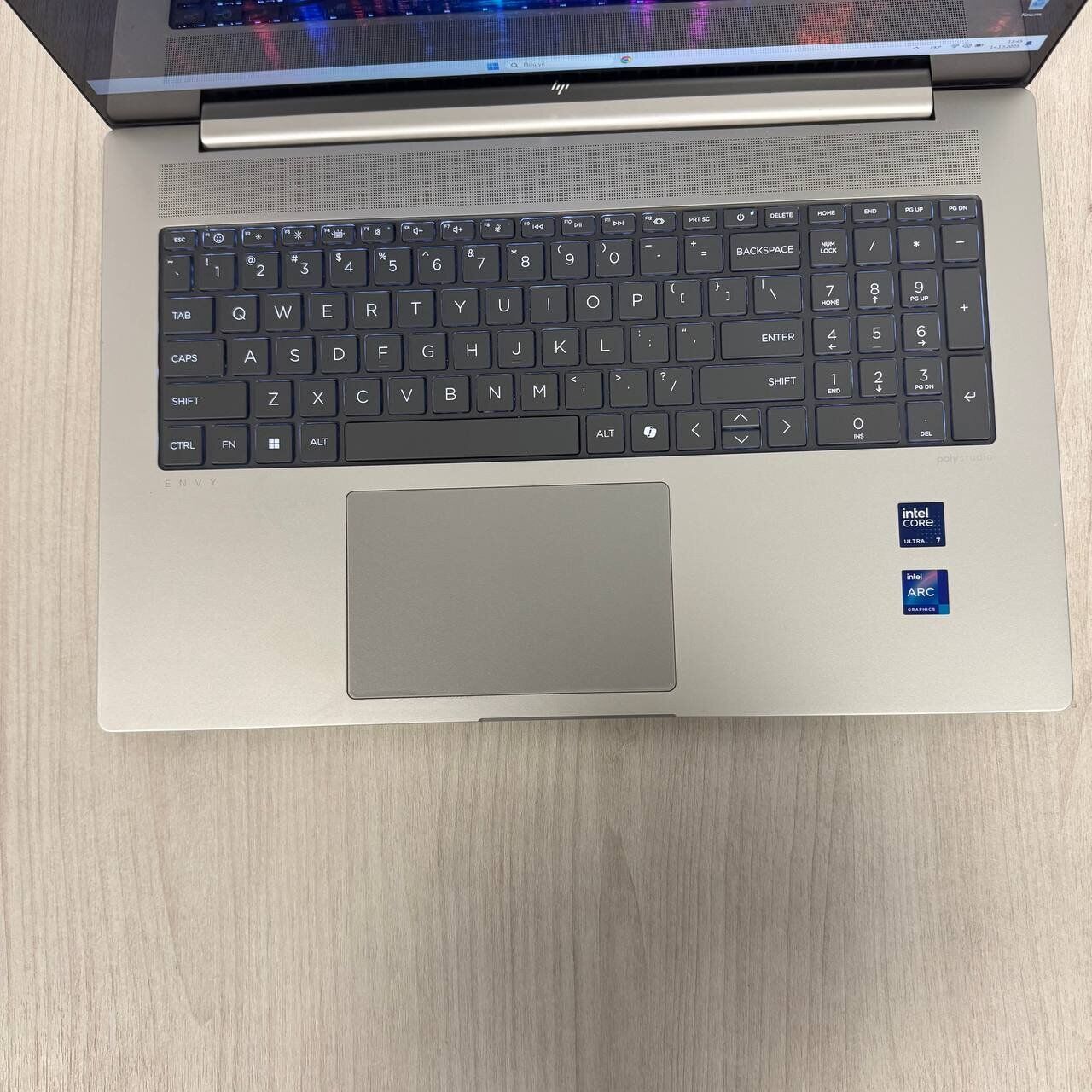 Ультрабук Б-клас HP Envy 17-da0047nr / 17.3" (1920x1080) IPS Touch / Intel Core Ultra 7 155H (16 (22) ядер по 3.8 - 4.8 GHz) / 16 GB DDR5 / 512 GB SSD NVMe / Intel Arc Graphics / WebCam - Зображення 7