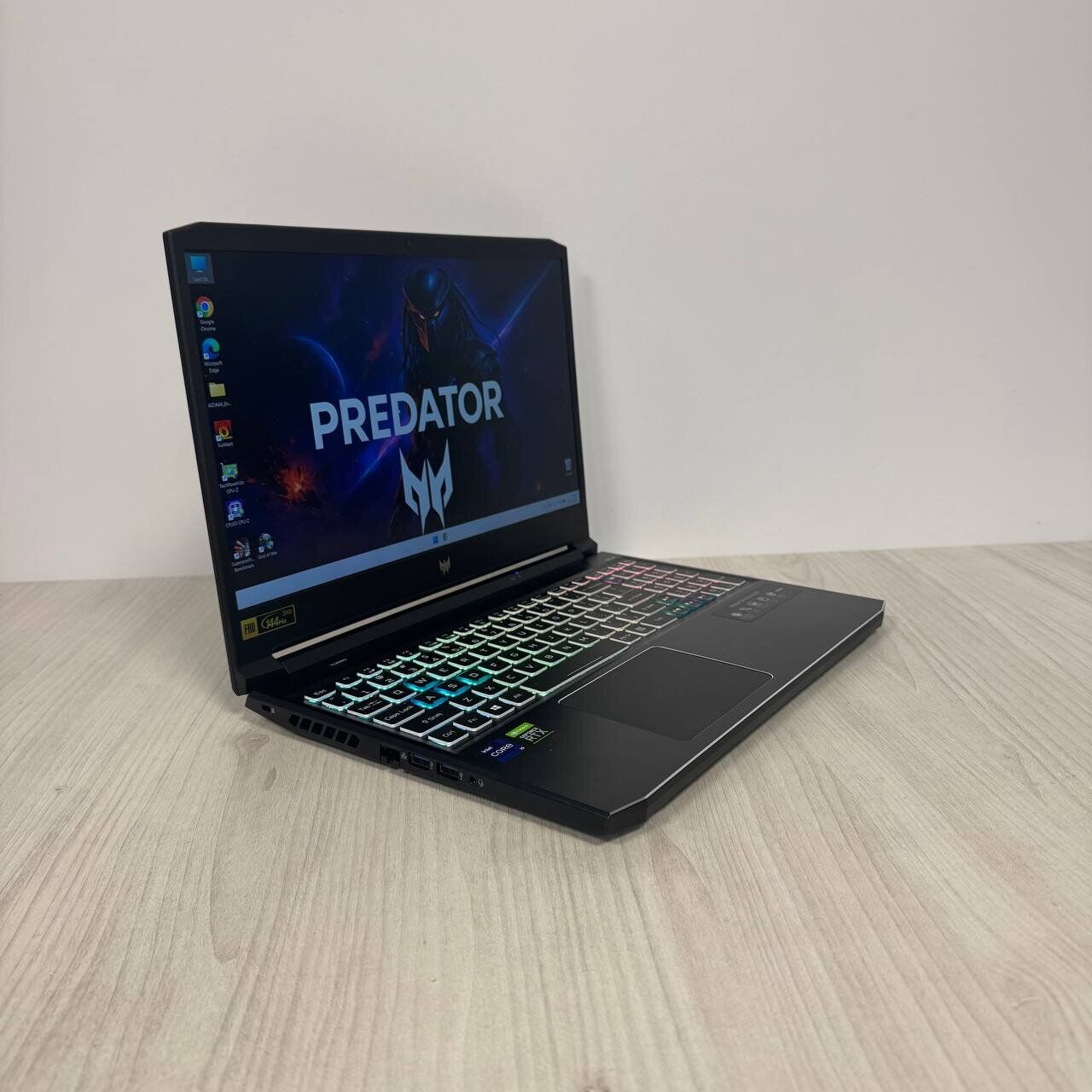 Ігровий ноутбук Acer Predator Helios 300 PH315-54 / 15.6" (1920x1080) IPS / Intel Core i9-11900H (8 (16) ядер по 2.5 - 4.9 GHz) / 16 GB DDR4 / 512 GB SSD NVMe / nVidia GeForce RTX 3060, 6 GB GDDR6, 192-bit / WebCam - Зображення 4