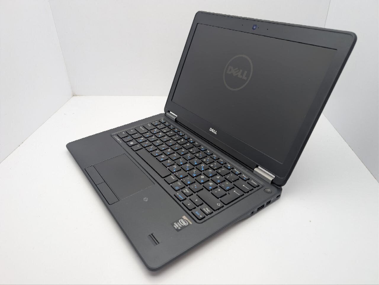 Нетбук Dell Latitude E7250 / 12.5" (1366x768) TN / Intel Core i7-5600U (2 (4) ядра по 2.6 - 3.2 GHz) / 8 GB DDR3 / 256 GB SSD / Intel HD Graphics 5500 / WebCam - Зображення 7
