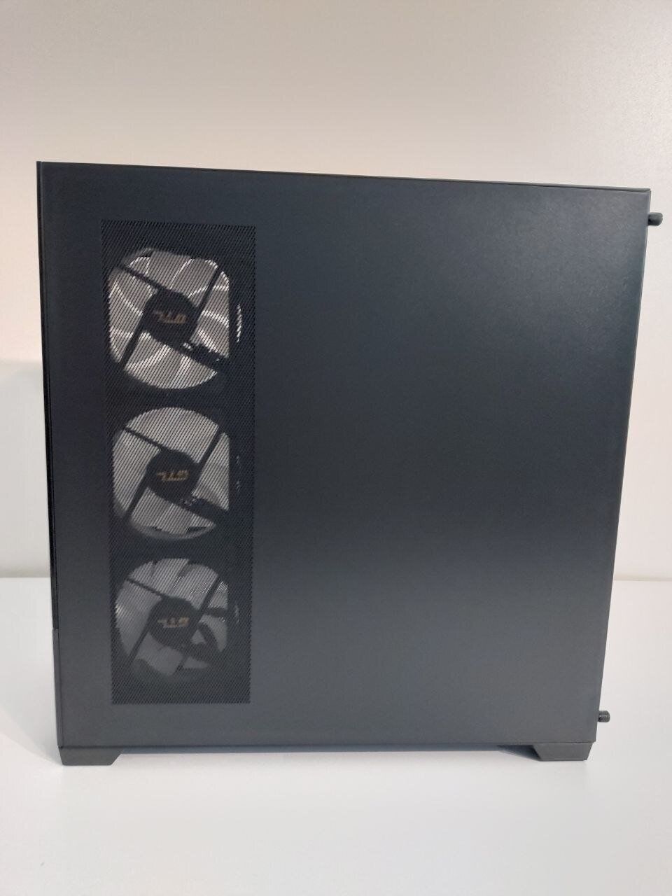 Ігровий ПК GTL Gaming Universe Black Tower / Intel Core i5-9400 (6 ядер по 2.9 - 4.1 GHz) / 16 GB DDR4 / 256 GB SSD M.2 + 512 GB SSD / AMD Radeon RX 5600 XT, 6 GB GDDR6, 192-bit / 450W - Зображення 6