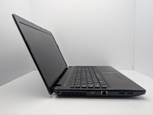Ноутбук Lenovo G580 / 15.6" (1366x768) TN / Intel Core i3-3120M (2 (4) ядра по 2.5 GHz) / 8 GB DDR3 / 500 GB HDD / nVidia GeForce GT 635M, 2 GB GDDR3, 128-bit / WebCam / DVD-ROM - Зображення 4